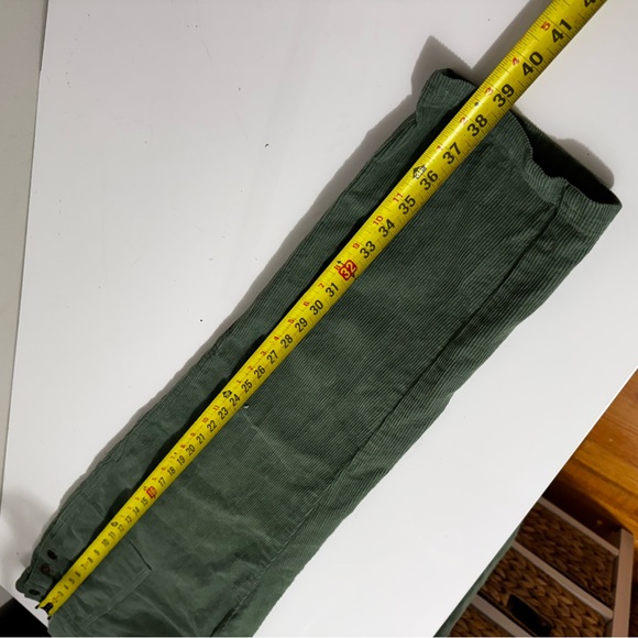 Passenger recycled, cotton, mint green corduroy cottagecore overalls - Picture 4 of 8